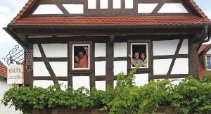 Gallery image of Landhotel Hauer in Pleisweiler-Oberhofen