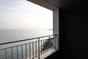 Nespecifikovaný výhled na moře nebo výhled na moře při pohledu z hotelu