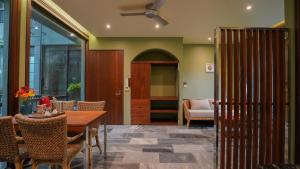 Зона вітальні в CHiEM HoiAn - The Beachside Boutique Hotel & Villa