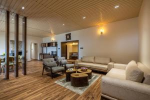Χώρος καθιστικού στο ama Stays & Trails Sneh Villa , Kodaikanal