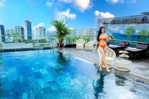 Bazen v nastanitvi oz. blizu nastanitve Dylan Hotel Danang