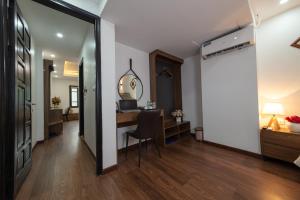 Posezení v ubytování Hanoi Liliane Hotel and Travel