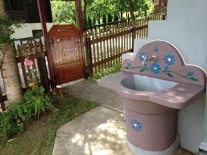 Taman di luar Apartment Matogi