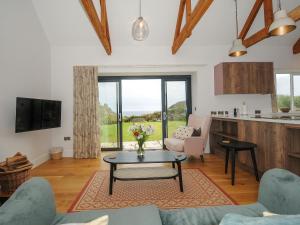 Μια τηλεόραση ή/και κέντρο ψυχαγωγίας στο Pendower Cottage