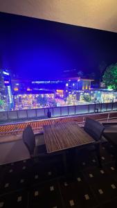 Balkón nebo terasa v ubytování Street61 Apart Hotel