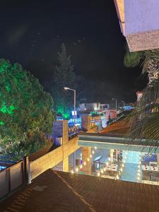 Bazén v ubytování Street61 Apart Hotel nebo v jeho okolí