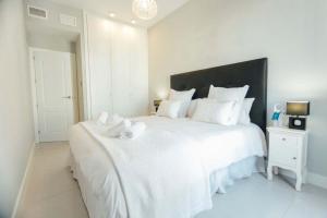 Posteľ alebo postele v izbe v ubytovaní Modern and luxurious -3 Bdr 2Bth- Pastor y Landero