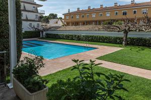 The swimming pool at or close to INMUEBLE DE CATEGORIA. Wifi FREE