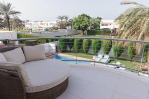 Gallery image of Private 5 Bed Villa / Next to Lagoon in Seeb