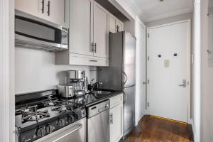 Gallery image of East Village 2br w wd nr groceries NYC-1261 in New York