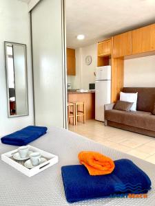 Kuchyň nebo kuchyňský kout v ubytování APARTBEACH ADRIATICO 518 VISTAS PLAYA y CLIMATIZADO