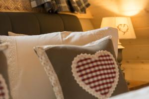 Łóżko lub łóżka w pokoju w obiekcie Aparthotel Bambi