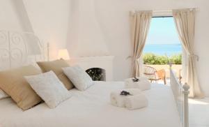Gallery image of The Saints - Terrace House in Nisakion