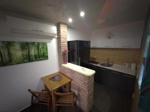 Ett kök eller pentry på Vila Argola - Spa Luxury Apartments 2023