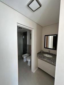 Et badeværelse på Luminoso depto en Puerto Madryn