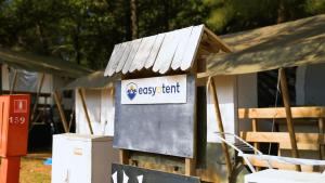 Certifikát, ocenenie alebo iný dokument vystavený v ubytovaní Easyatent Mobile home Bijela Uvala