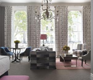 Posezení v ubytování Knightsbridge Hotel, Firmdale Hotels