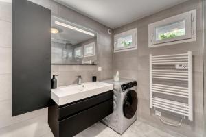 Koupelna v ubytování Appartement chaleureux à Sévrier + 12 fotografií