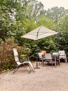 Photo de la galerie de l'établissement Chambre d'hôtes Parc de BUC, à Buc