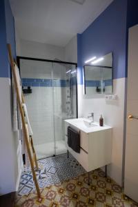 Ένα μπάνιο στο Luxury Moscatell 15 +3 φωτογραφίες