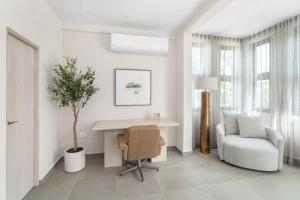 Posezení v ubytování Casa Loba Luxe Unit 1 with private swimming pool