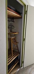 Poschodová posteľ alebo postele v izbe v ubytovaní Appartement spacieux lumineux hypercentre