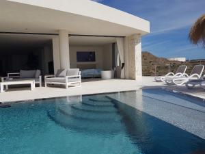 Swimmingpoolen hos eller tæt på Andaluz Getaway