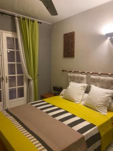 Postel nebo postele na pokoji v ubytování Happyhome2