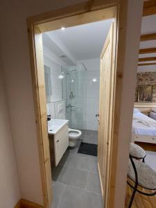 Koupelna v ubytování House 1960 + 13 fotografií