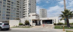 Το κτήριο όπου στεγάζεται  το διαμέρισμα