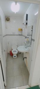 Kupatilo u objektu Mini House - Homestay HCM Main Road