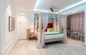 Postel nebo postele na pokoji v ubytování Treebo Cocostay, Hadapsar + 37 fotografií