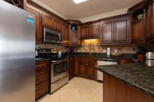 Η κουζίνα ή μικρή κουζίνα στο Phoenix VII 7109 condo