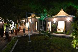 Fotografie z fotogalerie ubytování The Whispering Palms Resort v destinaci Bhópál