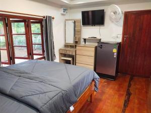 Kuchyň nebo kuchyňský kout v ubytování Sappermpool Guest House เรือนภูผา