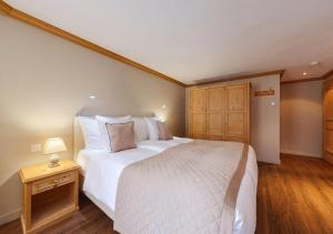 Letto o letti in una camera di Hotel Albatros
