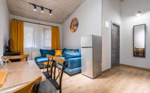 Posezení v ubytování Roshka 2 BD Apart 501 + 21 fotografií