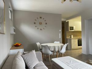 Kuchyň nebo kuchyňský kout v ubytování Apartmani Berg
