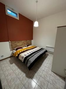 Ένα ή περισσότερα κρεβάτια σε δωμάτιο στο Superbe appartement