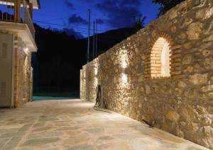 Fotografie z fotogalerie ubytování AROANIA suites v destinaci Zarouchla