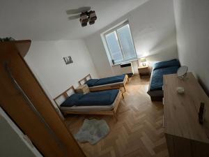 Dvojizbový apartmán priamo v centre mesta Nitra na pešej zóne 휴식 공간