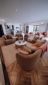 Hatta resort farmstay & activities Hiking and more的休息区