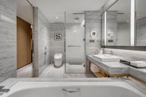 Koupelna v ubytování Kaohsiung Marriott Hotel