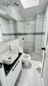 Phòng tắm tại APTO Panorama
