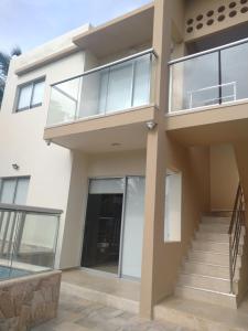 Cabañas OnBeach的阳台或露台