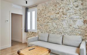 Χώρος καθιστικού στο Cozy Apartment In Cádiz With Wifi