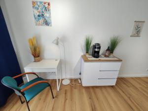 Fotografia z galérie ubytovania Uroczy apartament z miejscem na auto w garażu vo Varšave