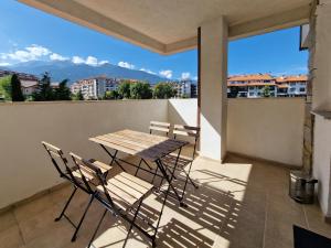 Balkón nebo terasa v ubytování Bansko Royal Towers - 2BD Flat with Parking by Flat Mаnager