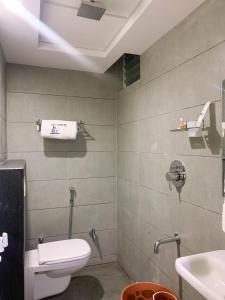 Ένα μπάνιο στο New Thai Residency +8 φωτογραφίες