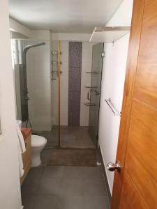 Gallery image of Apartamento en torres del Farallón, SDE, RD in Los Tres Ojos de Agua +22 photos